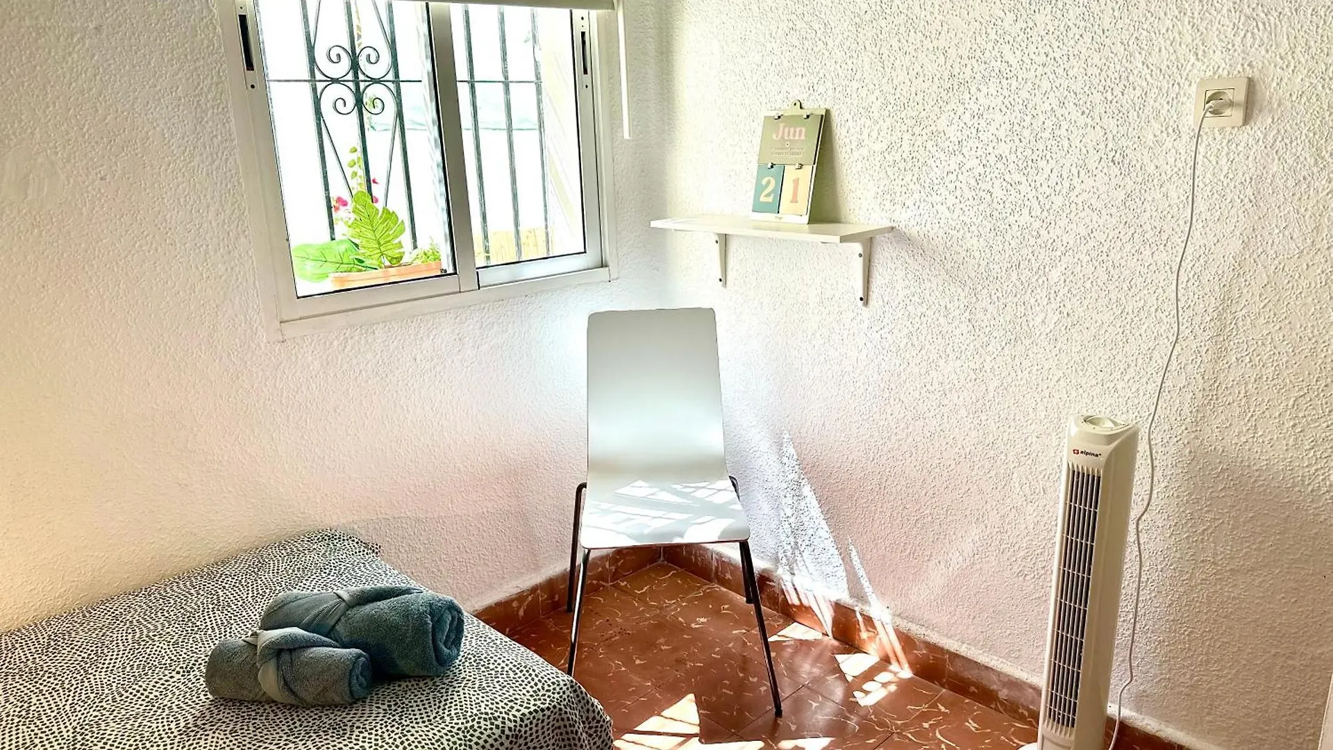 Coqueto Apartamento, Cerca De La Playa, Rincon De La Victoria Apartment 0*,